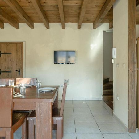 Villa Castagna Near The Sea With Private Pool And Sauna Premantura Kültér fotó